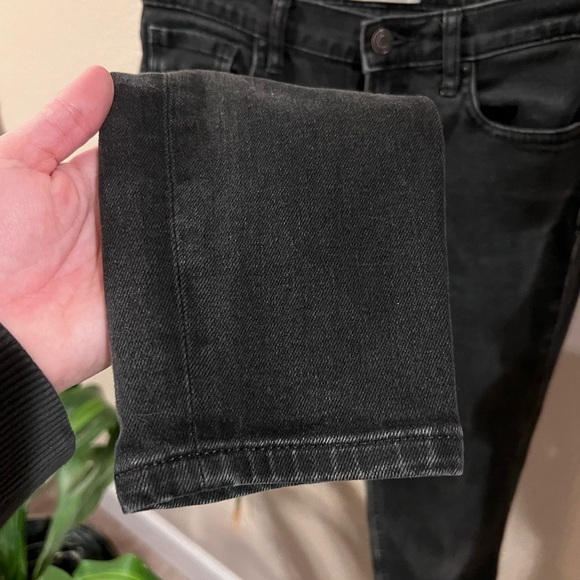 𝅺EVERLANE Ankle High Rise Slim Straight Jeans - Picture 5 of 10